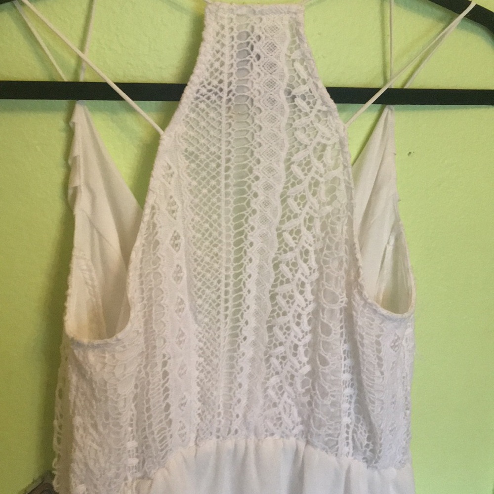 White dress - Picture 4 of 7
